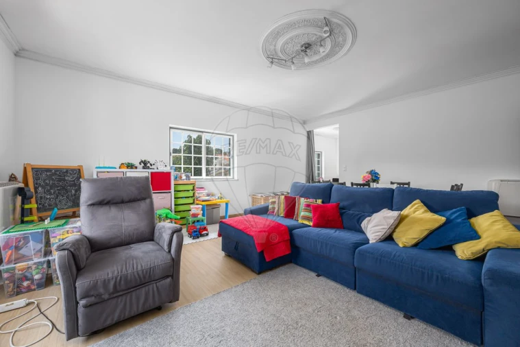 Moradia T6 para Venda em Cardosas Foto 5