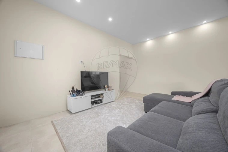 Moradia T6 para Venda em Cardosas Foto 27