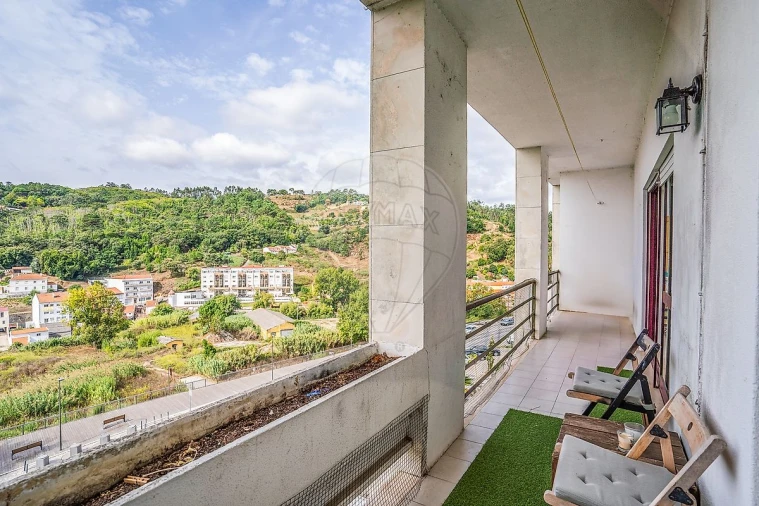 Apartamento T3 para Venda em Alcobaça e Vestiaria Foto 11