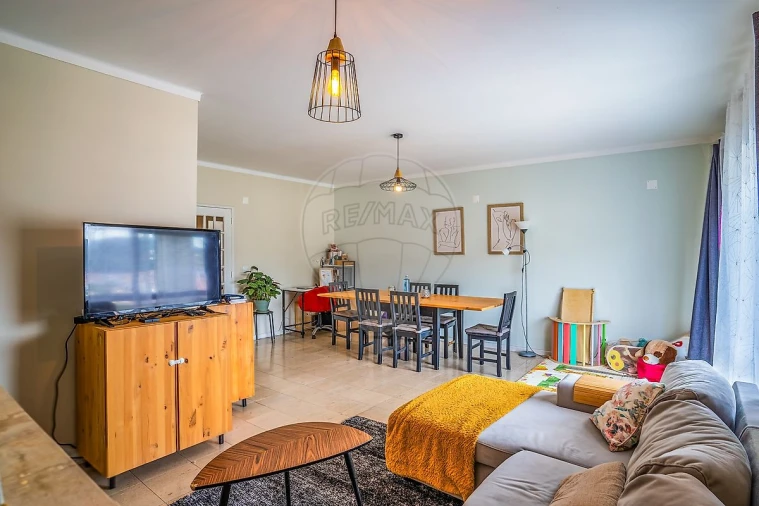 Apartamento T3 para Venda em Alcobaça e Vestiaria Foto 6