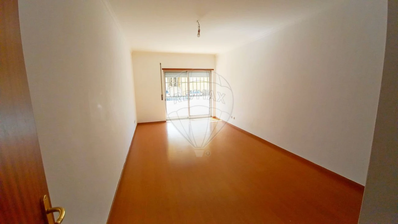 Apartamento T4 para Venda em Alto do Seixalinho, Santo André e Verderena Foto 20