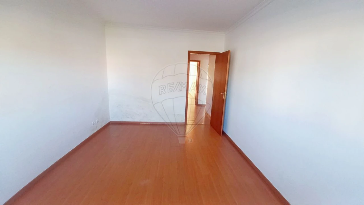 Apartamento T4 para Venda em Alto do Seixalinho, Santo André e Verderena Foto 13