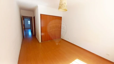 Apartamento T4 para Venda em Alto do Seixalinho, Santo André e Verderena