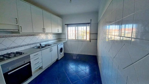 Apartamento T4 para Venda em Alto do Seixalinho, Santo André e Verderena