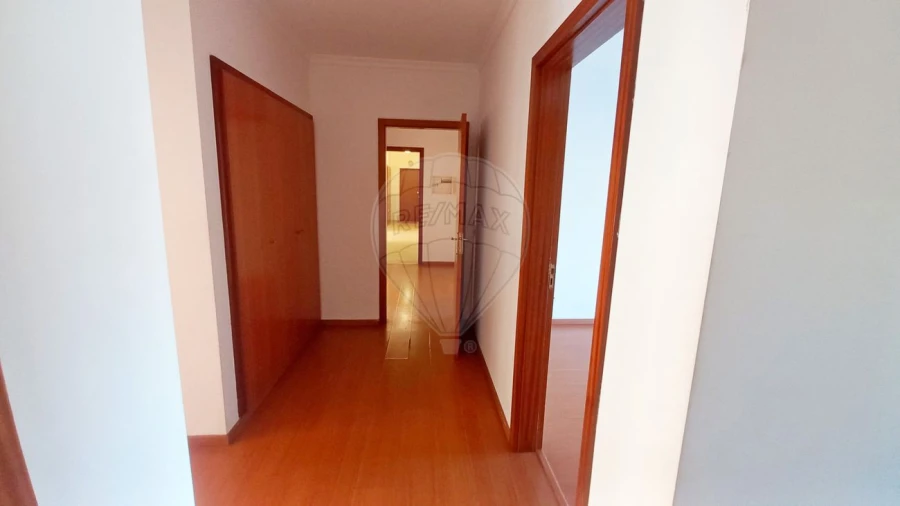 Apartamento T4 para Venda em Alto do Seixalinho, Santo André e Verderena Foto 8