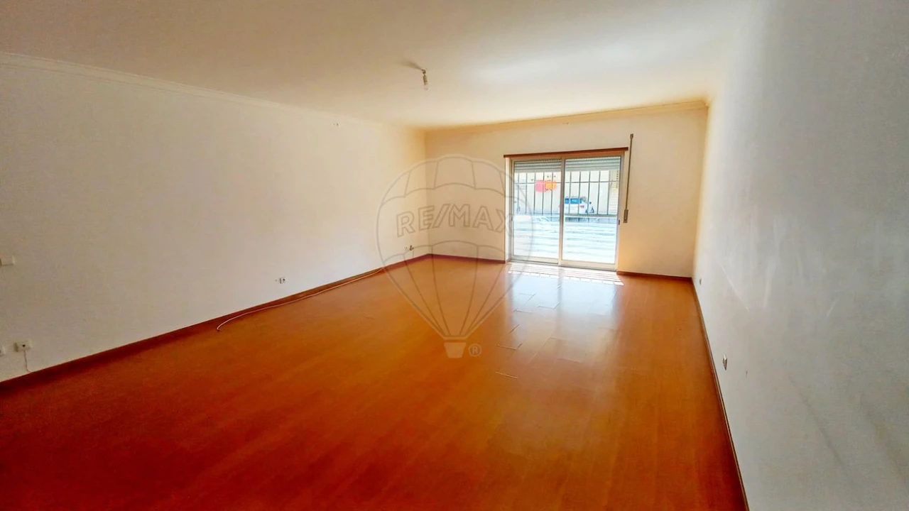Apartamento T4 para Venda em Alto do Seixalinho, Santo André e Verderena Foto 17
