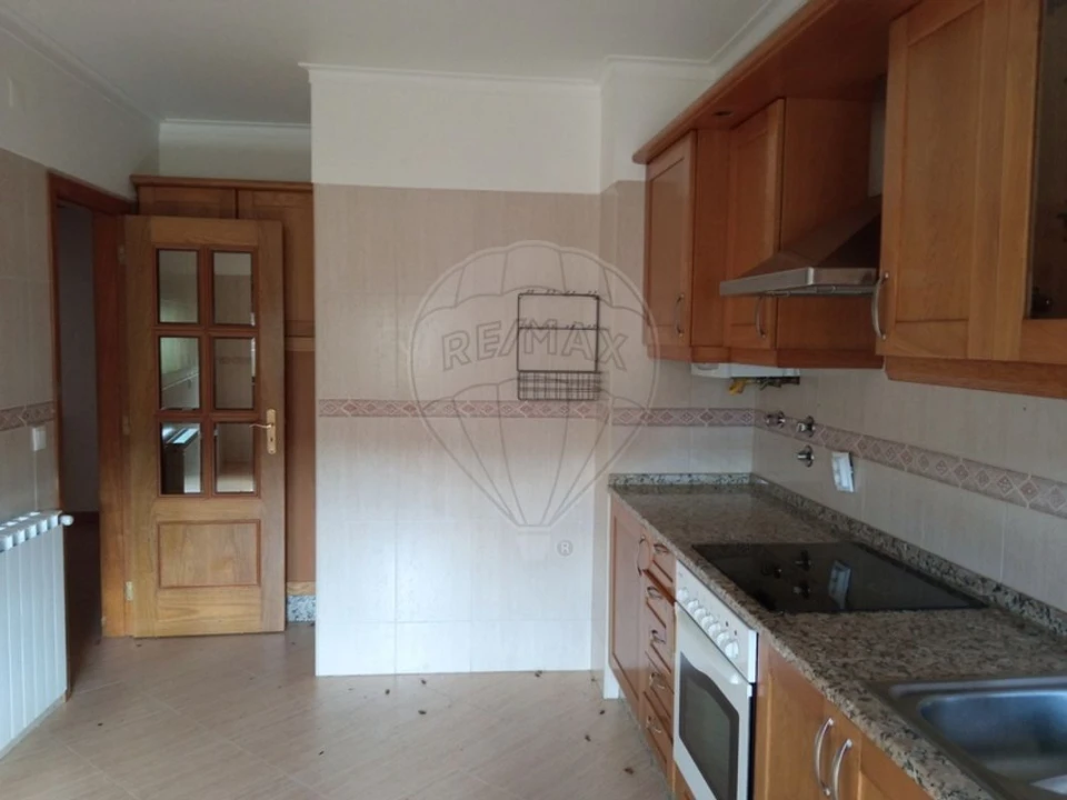 Apartamento T2 para Venda em Barreiro e Lavradio Foto 5