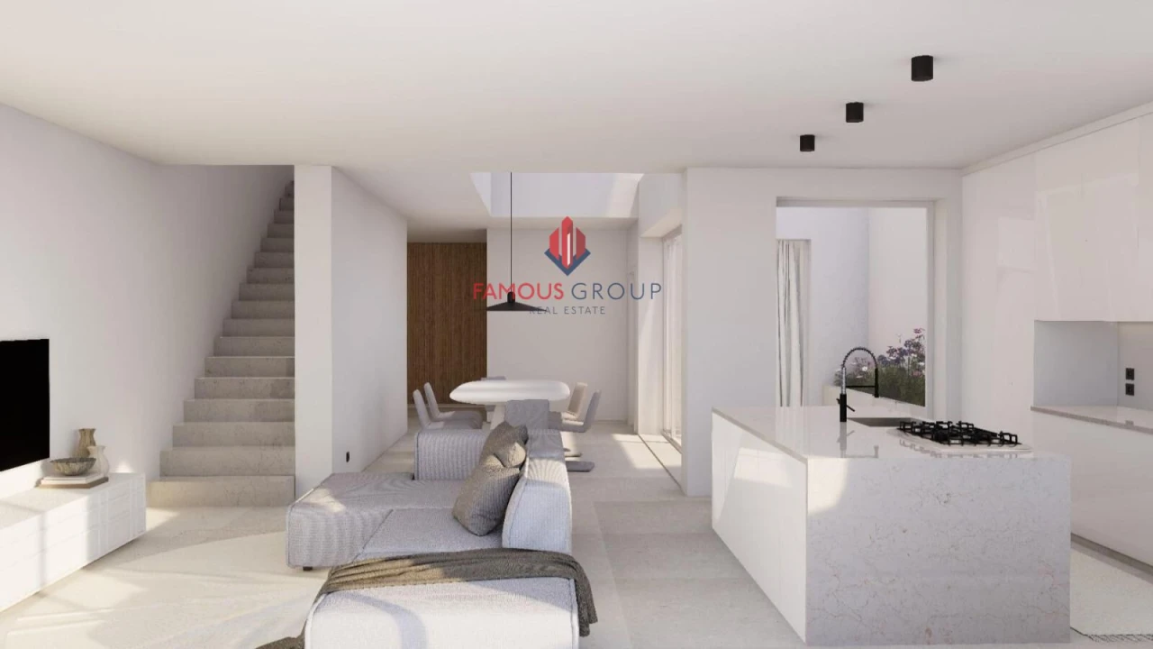 Moradia T3 para Venda em Alvor Foto 1