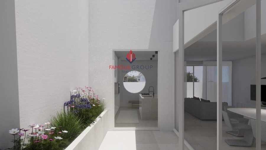 Moradia T3 para Venda em Alvor Foto 10