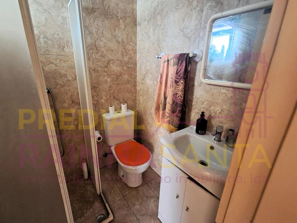 Moradia T3 para Venda em Ega Foto 13