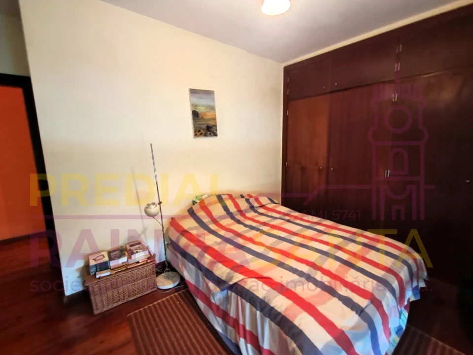 Moradia T3 para Venda em Ega Foto 7