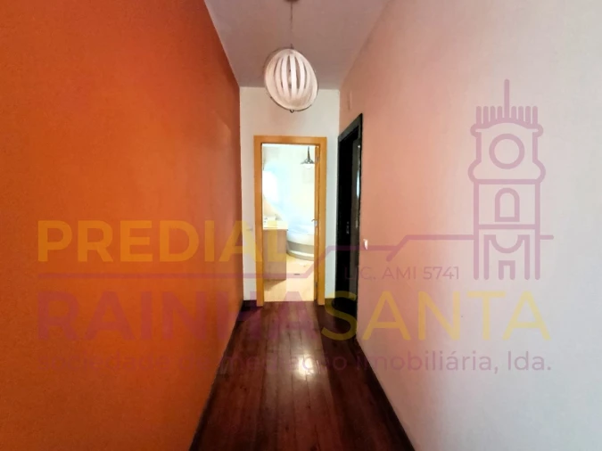 Moradia T3 para Venda em Ega Foto 23