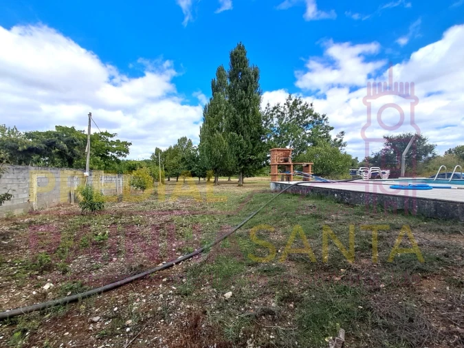 Moradia T3 para Venda em Ega Foto 15