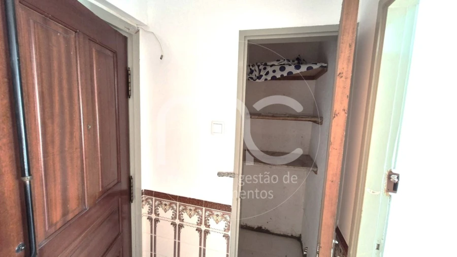 Apartamento T3 para Venda em Massamá e Monte Abraão Foto 6