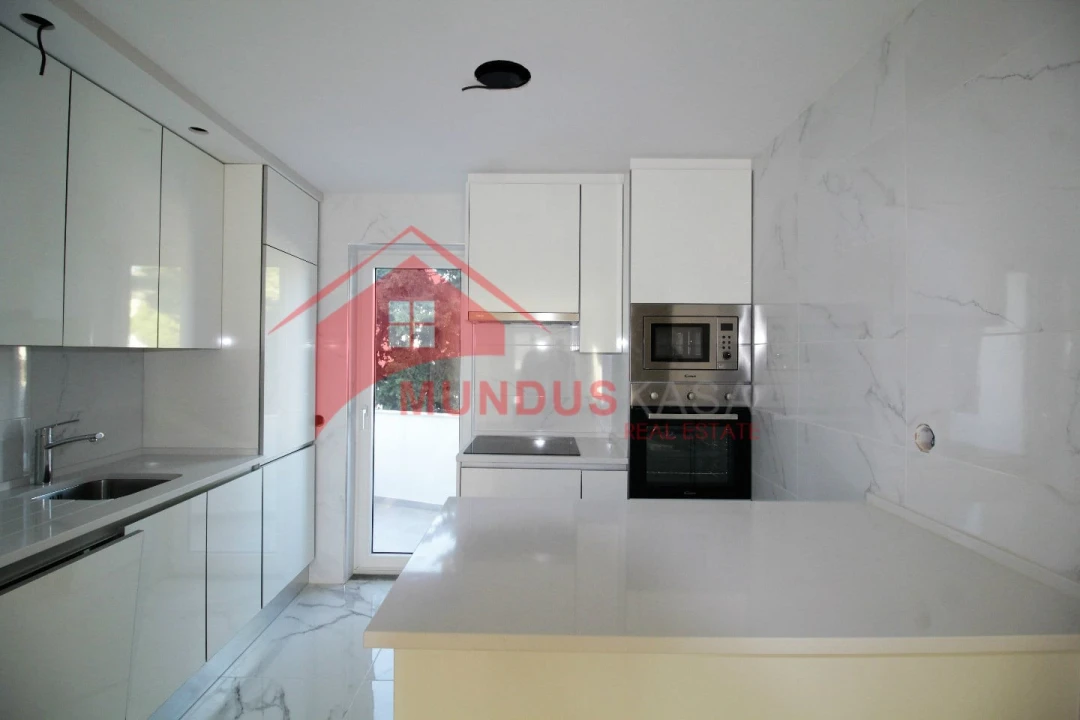 Apartamento T1 para Venda em Sesimbra (Santiago) Foto 1