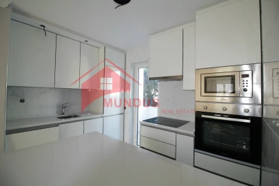 Apartamento T1 para Venda em Sesimbra (Santiago)