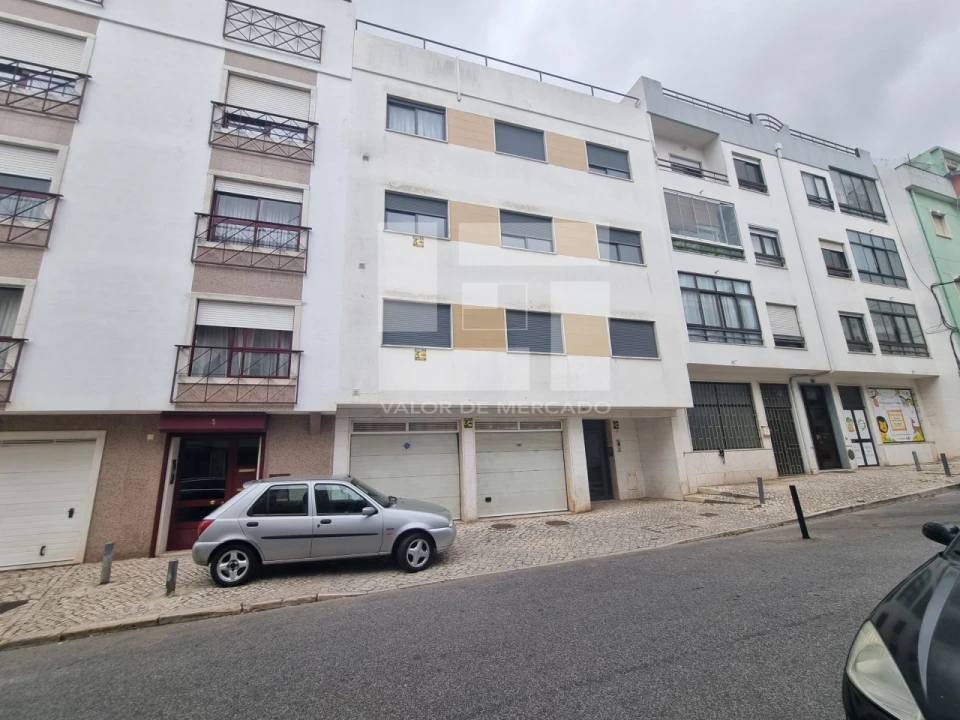 Apartamento T3 para Venda em Encosta do Sol Foto 25