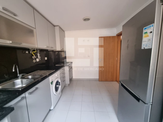 Apartamento T3 para Venda em Encosta do Sol Foto 6