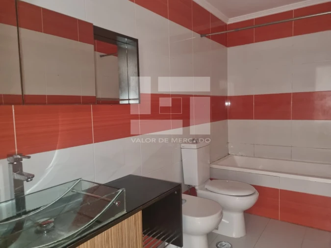 Apartamento T3 para Venda em Encosta do Sol Foto 10