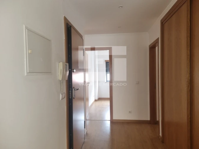 Apartamento T3 para Venda em Encosta do Sol Foto 11