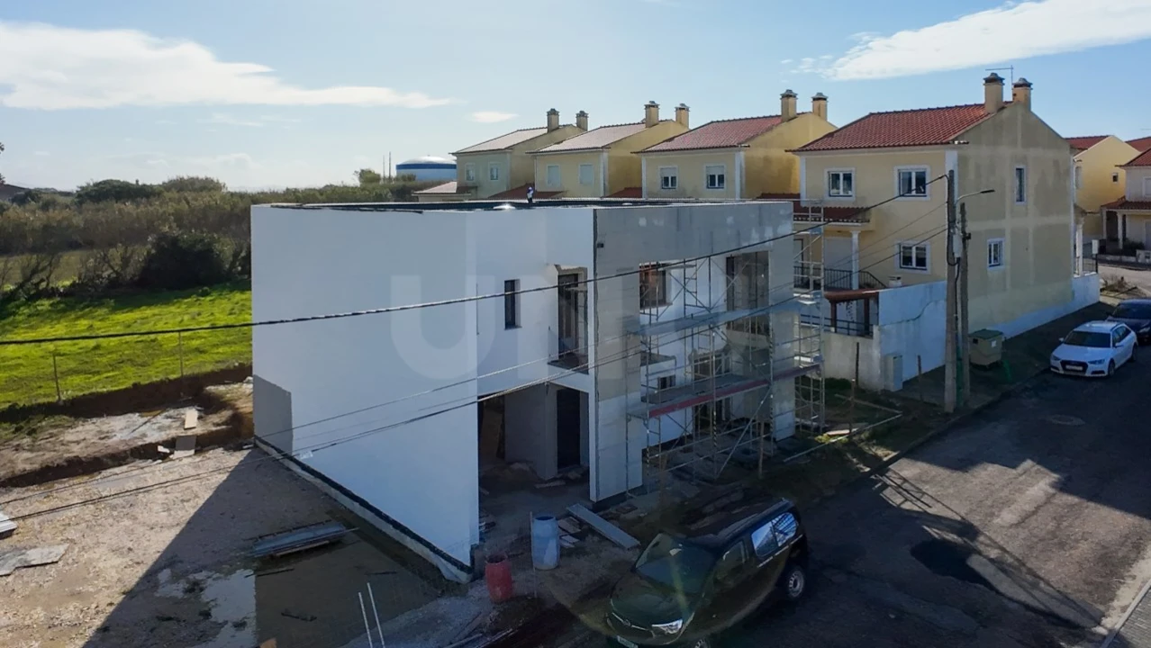 Moradia T3 para Venda em Santa Barbara Foto 10