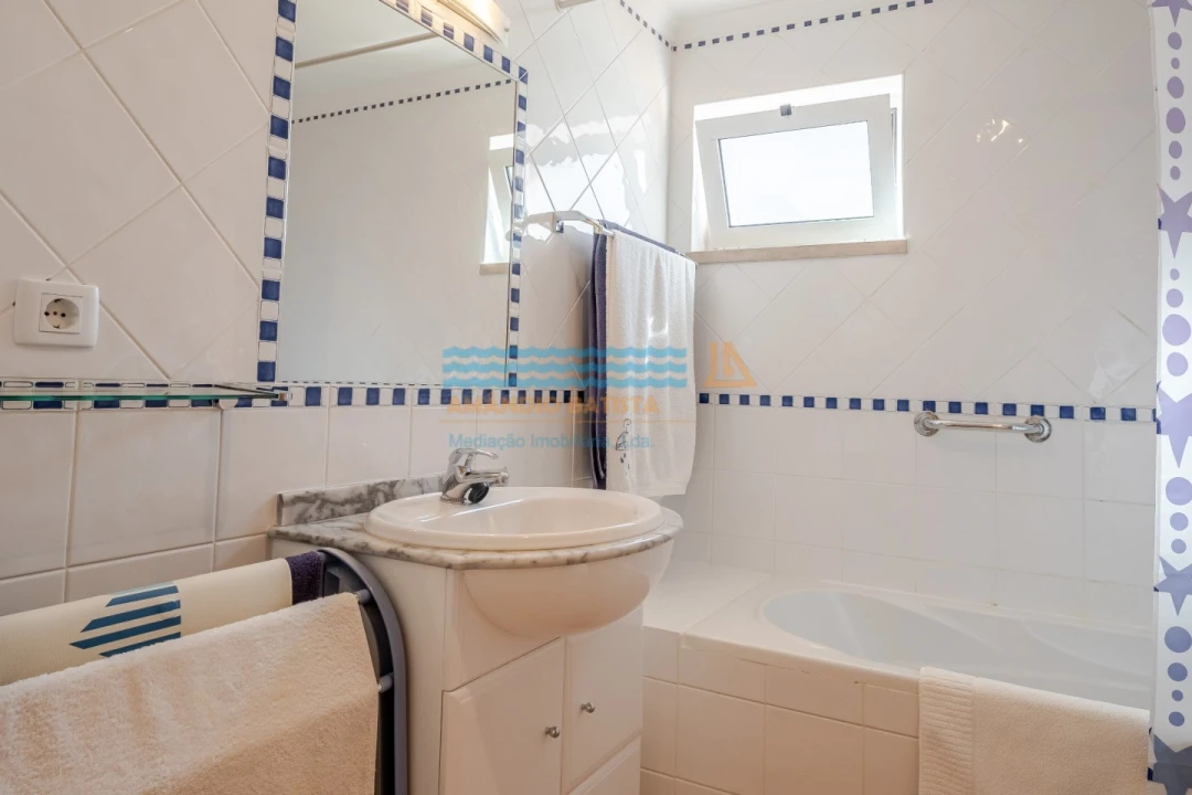 Apartamento T2 para Venda em Conceição e Cabanas de Tavira Foto 9
