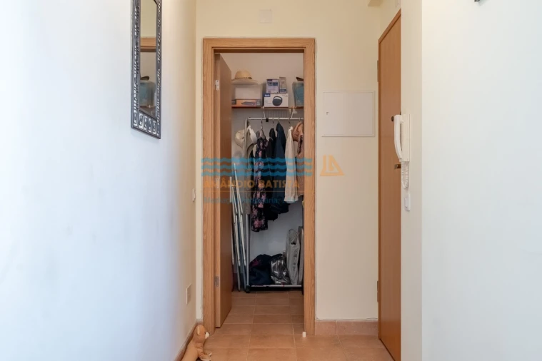 Apartamento T2 para Venda em Conceição e Cabanas de Tavira Foto 11