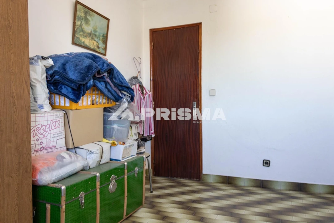 Moradia T3 para Venda em Escalos de Baixo e Mata Foto 8