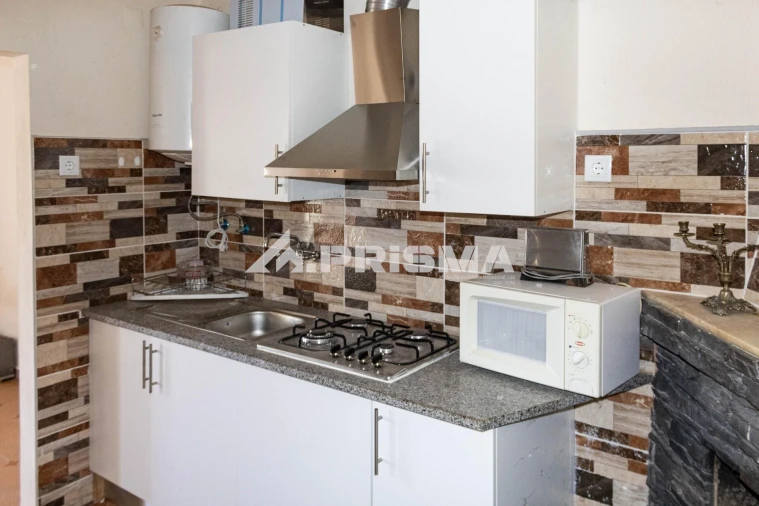 Moradia T3 para Venda em Escalos de Baixo e Mata Foto 2