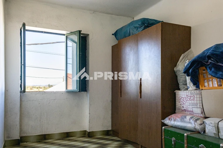 Moradia T3 para Venda em Escalos de Baixo e Mata Foto 7