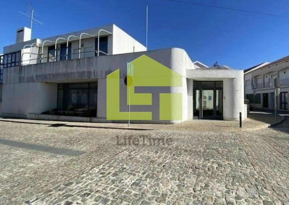 Loja para Venda em Pedrogão Grande Foto 1