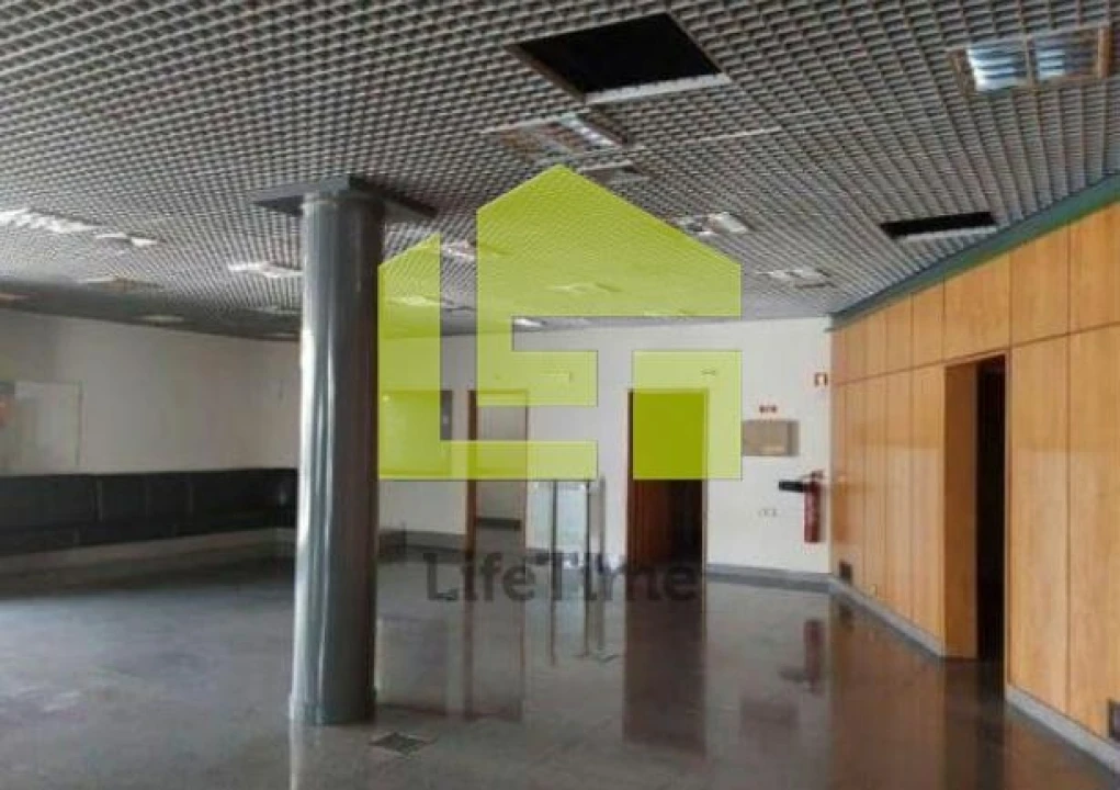 Loja para Venda em Pedrogão Grande Foto 2