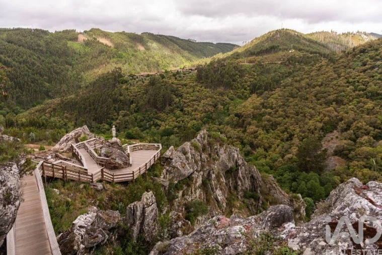 Moradia T3 para Venda em Pussos São Pedro Foto 25