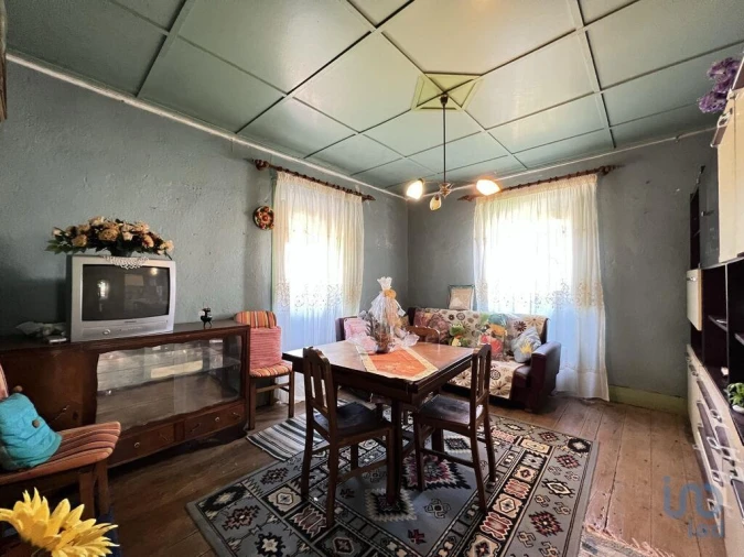 Moradia T3 para Venda em Pussos São Pedro Foto 3