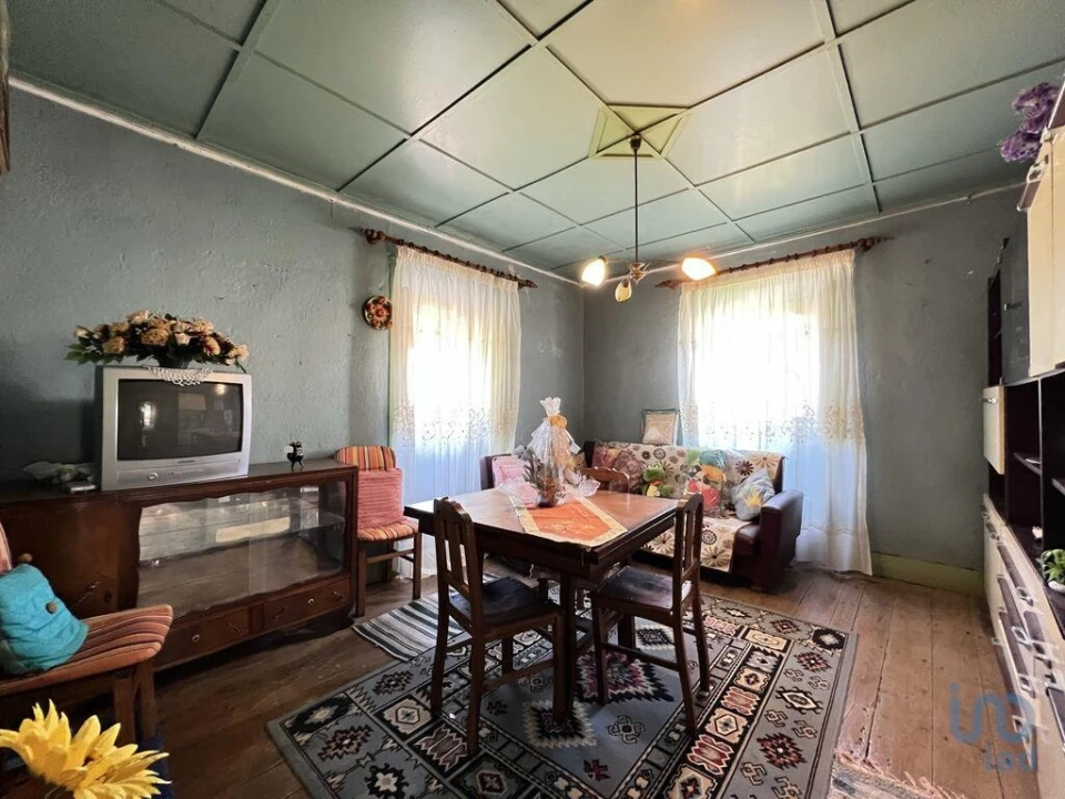 Moradia T3 para Venda em Pussos São Pedro Foto 3