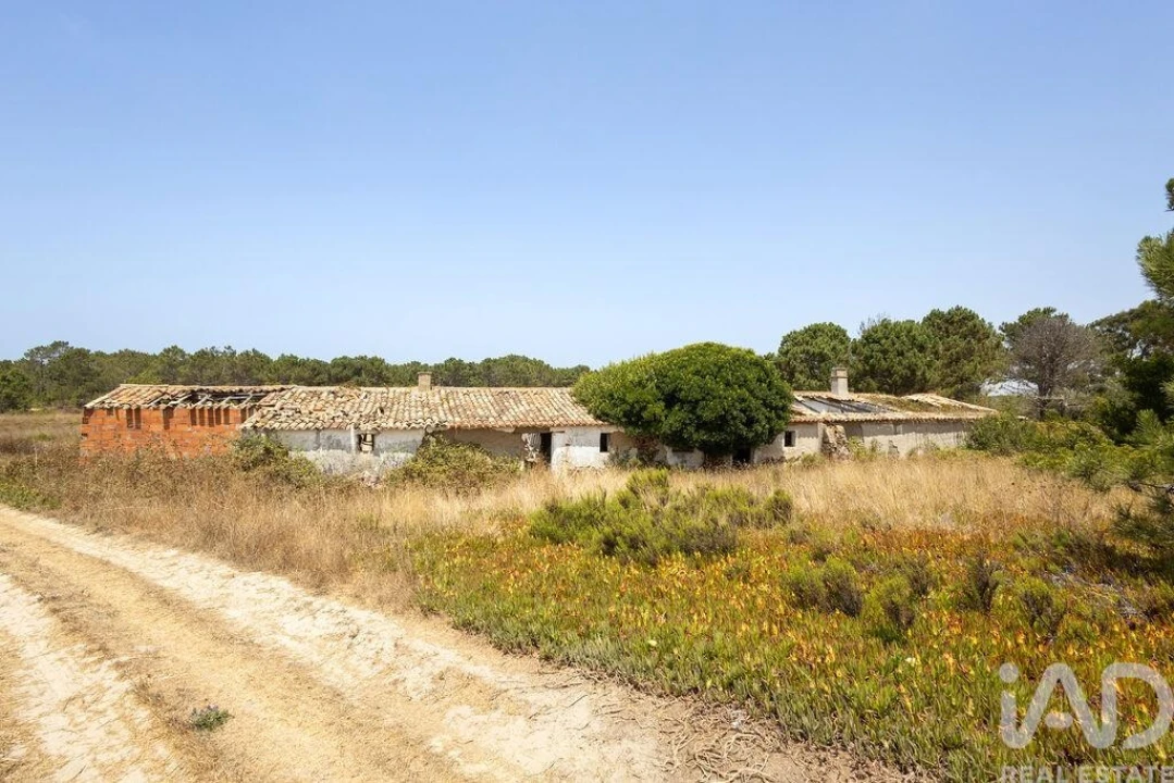 Terreno para Venda em Rogil Foto 17