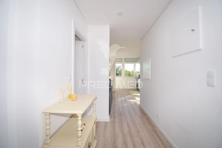 Apartamento T2 para Venda em Alfragide Foto 10