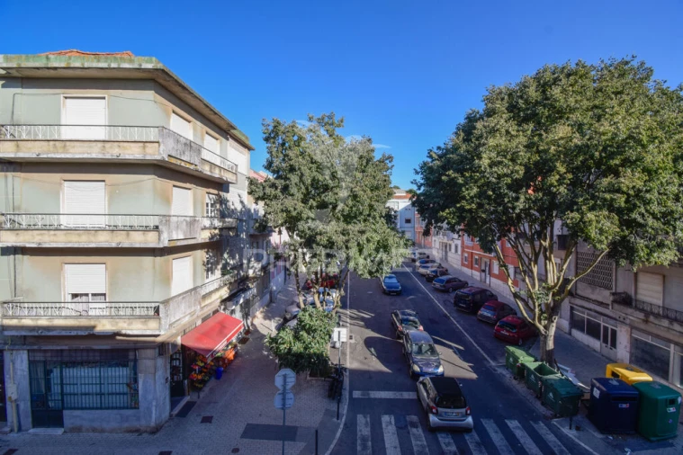 Apartamento T2 para Venda em Alfragide Foto 20