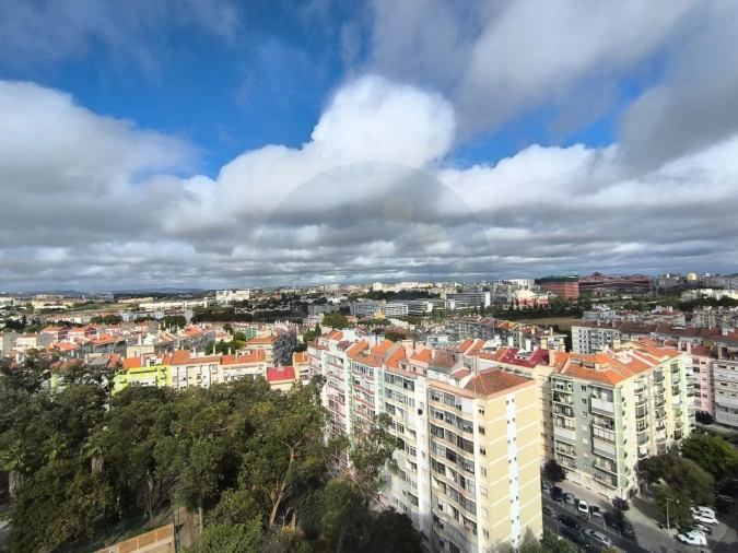 Apartamento T3 para Venda em Benfica Foto 24