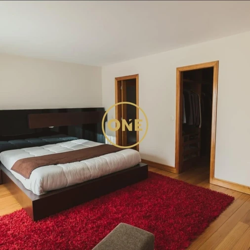 Moradia T4 para Venda em Lousado Foto 9