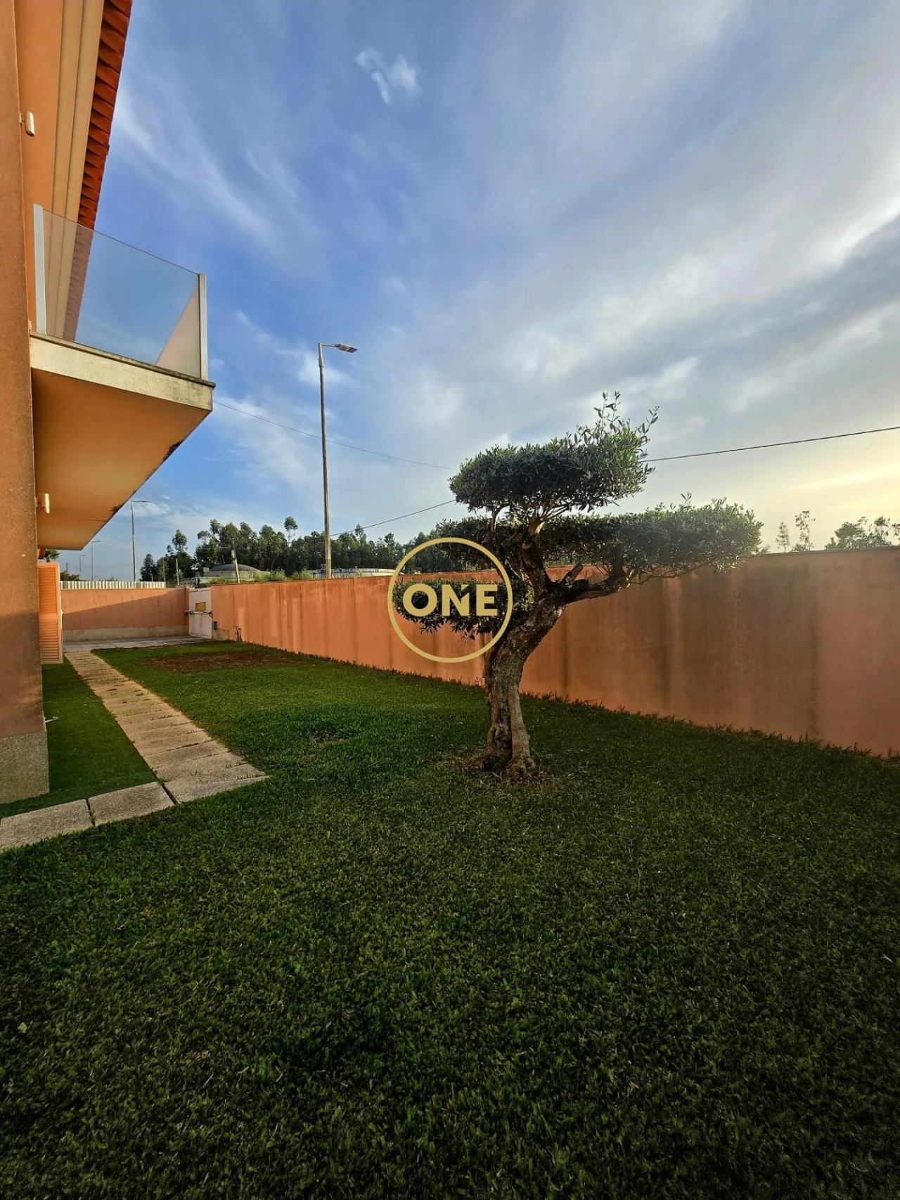 Moradia T4 para Venda em Lousado Foto 12