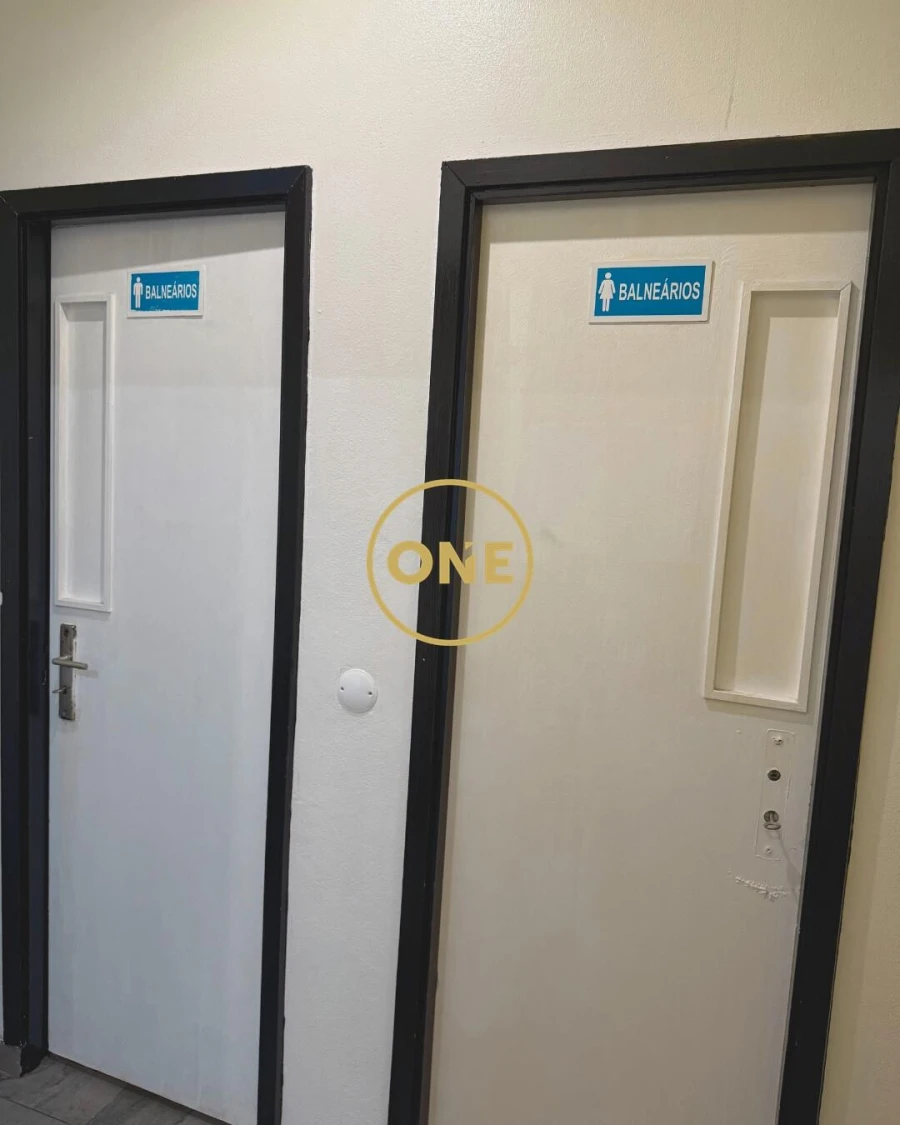 Negócio para Arrendamento em Paços de Brandão Foto 7