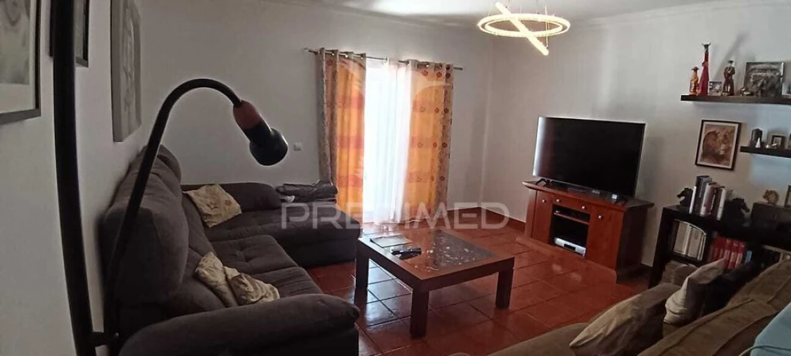 Moradia T3 para Venda em Gaio-Rosário e Sarilhos Pequenos Foto 3