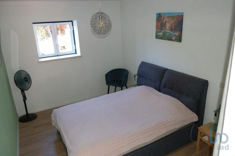 Moradia T5 para Venda em Almoster Foto 10