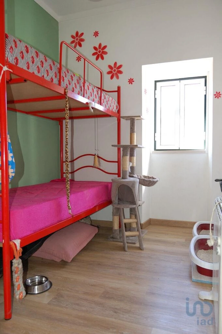 Moradia T5 para Venda em Almoster Foto 8