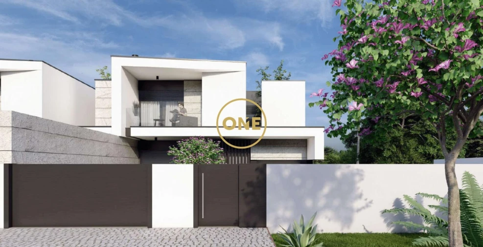 Moradia T3 para Venda em Antas e Abade de Vermoim Foto 1