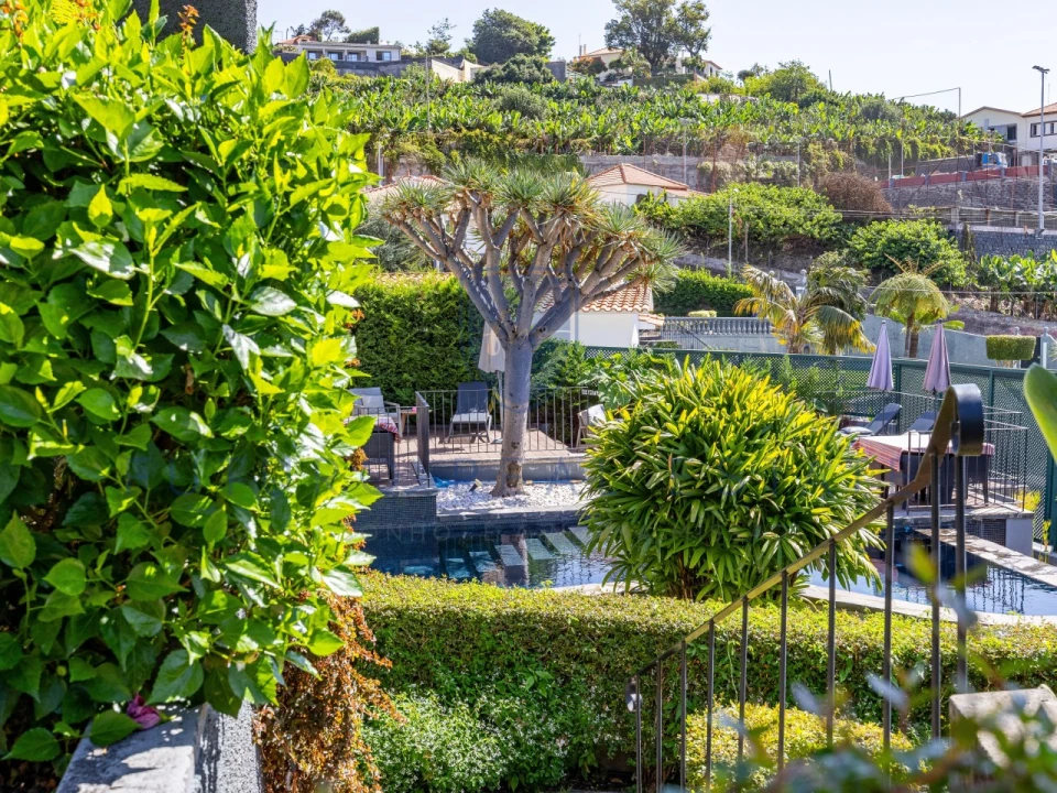 Moradia T6 para Venda em Funchal (Santa Luzia) Foto 22