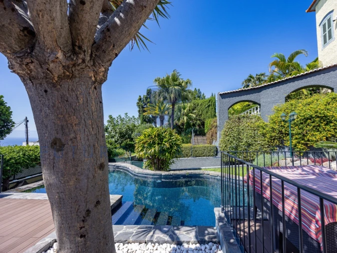 Moradia T6 para Venda em Funchal (Santa Luzia)