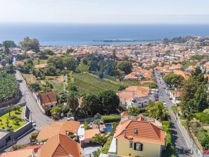 Moradia T6 para Venda em Funchal (Santa Luzia) Foto 45