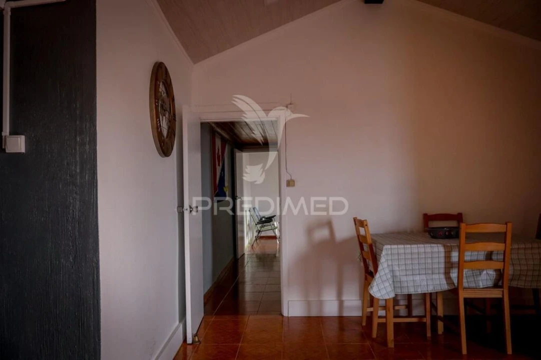 Moradia T2 para Venda em Rosais Foto 6